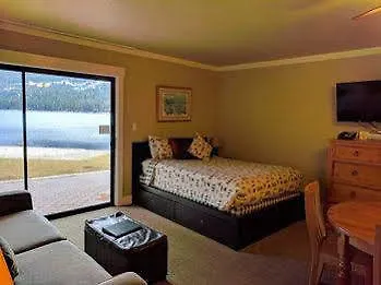 Hotel Donner Village 2*