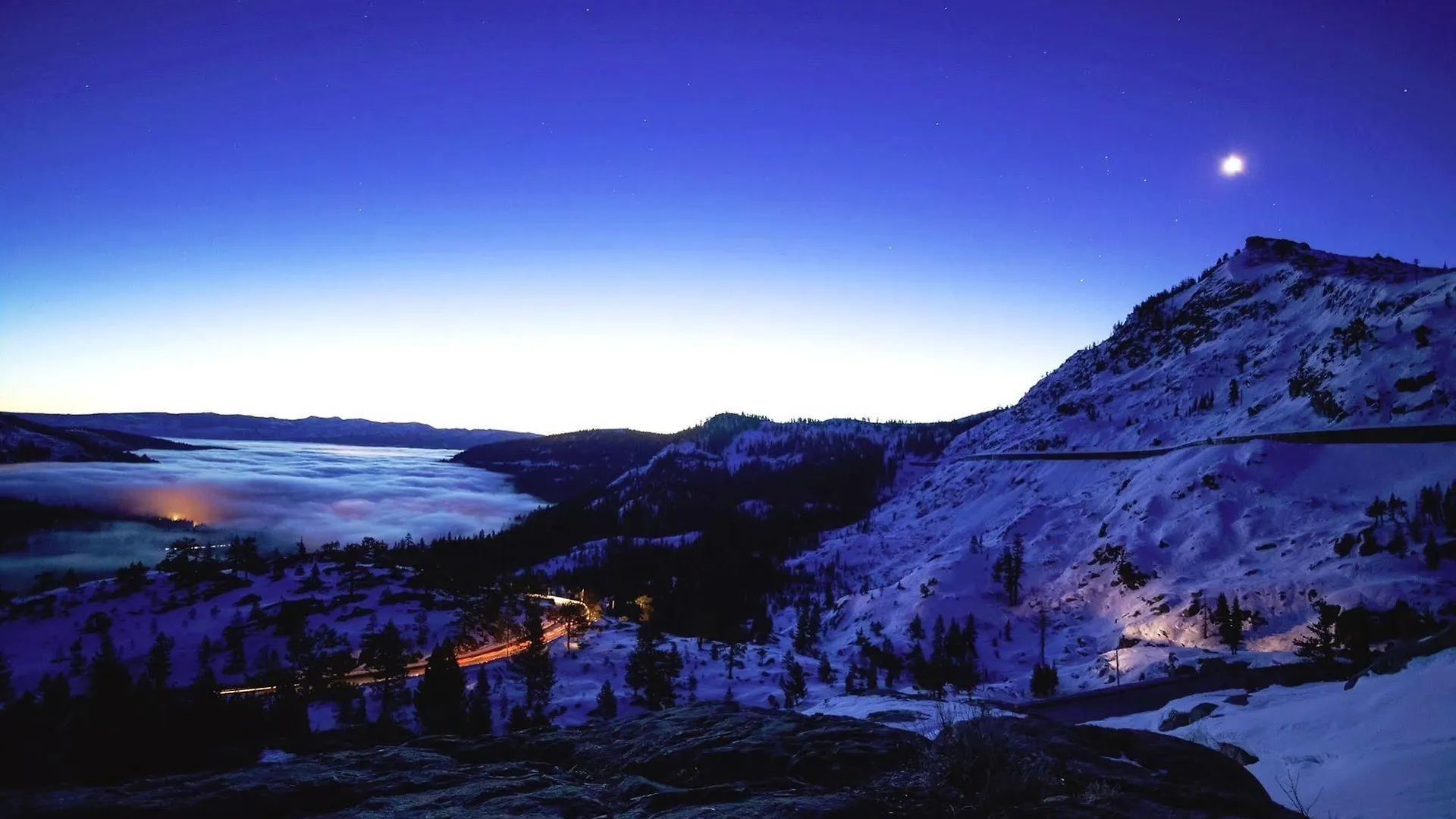 Donner Village Hotel 2*
