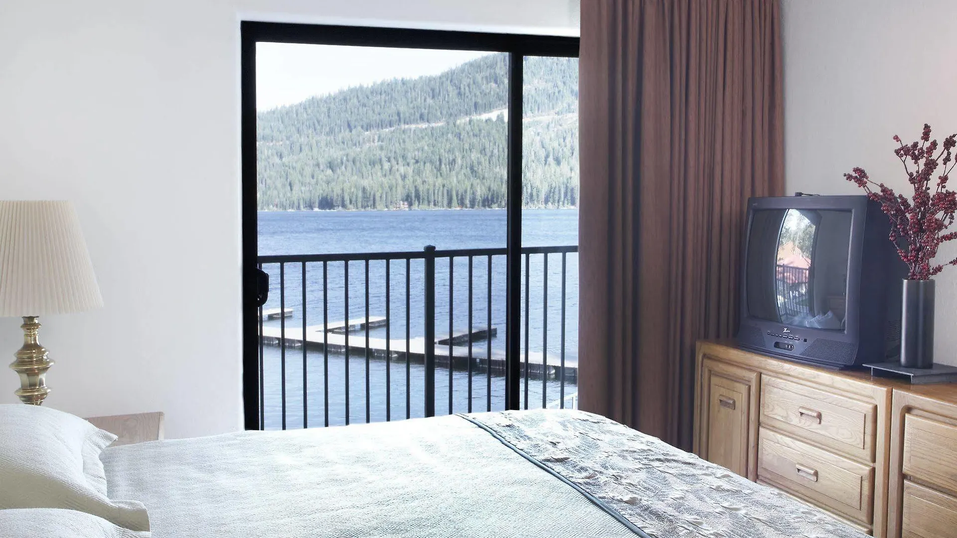 Donner Village Truckee
